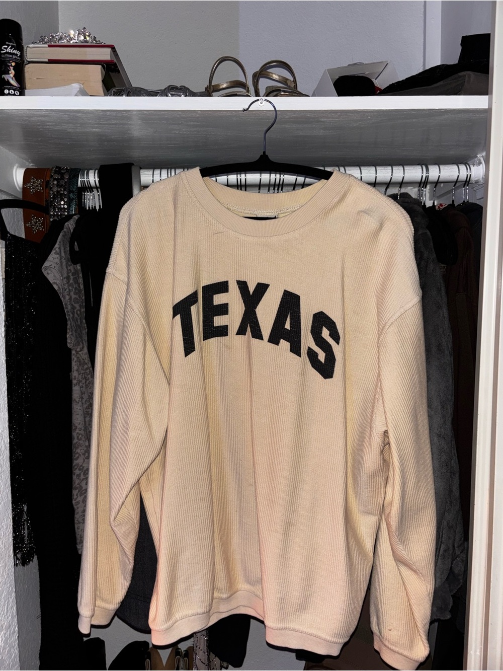 Cream 'TEXAS' Crewneck Sweater